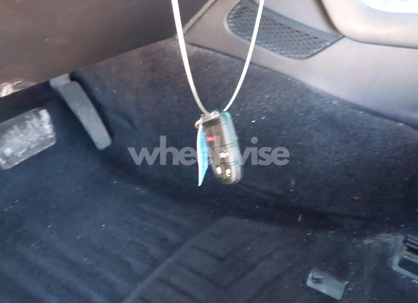 Photo 11 of 2016 Dodge Challenger SXT (VIN 2C3CDZAG4GH275849)