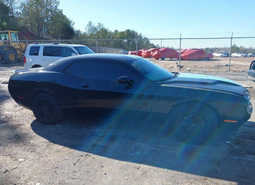 Photo 13 of 2016 Dodge Challenger SXT (VIN 2C3CDZAG4GH338514)