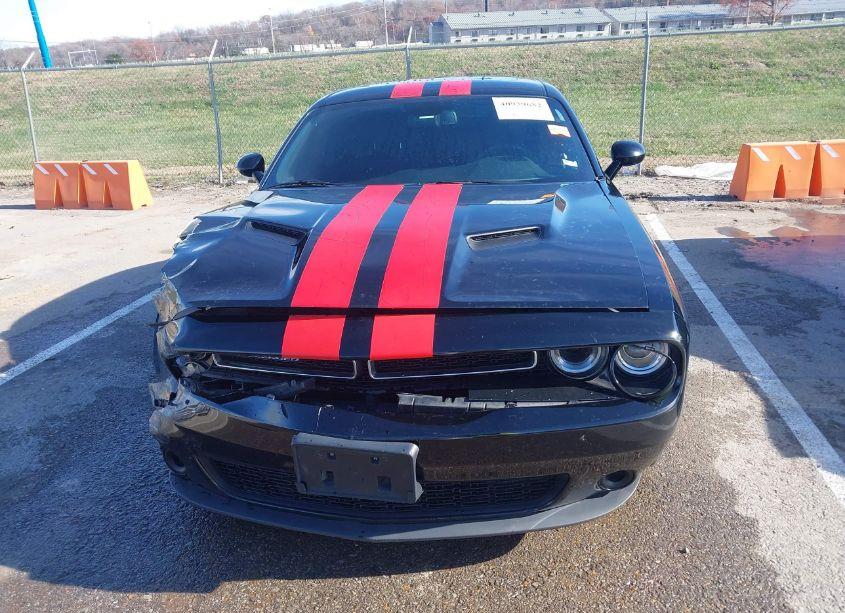 Photo 13 of 2017 Dodge Challenger SXT (VIN 2C3CDZAG4HH617267)