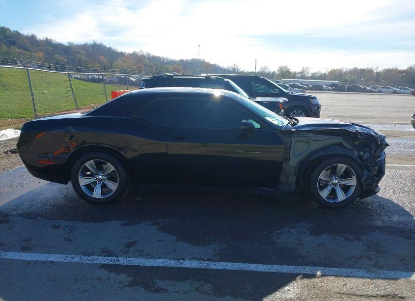 Photo 14 of 2017 Dodge Challenger SXT (VIN 2C3CDZAG4HH617267)