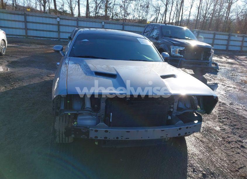 Photo 12 of 2017 Dodge Challenger SXT (VIN 2C3CDZAG4HH635784)