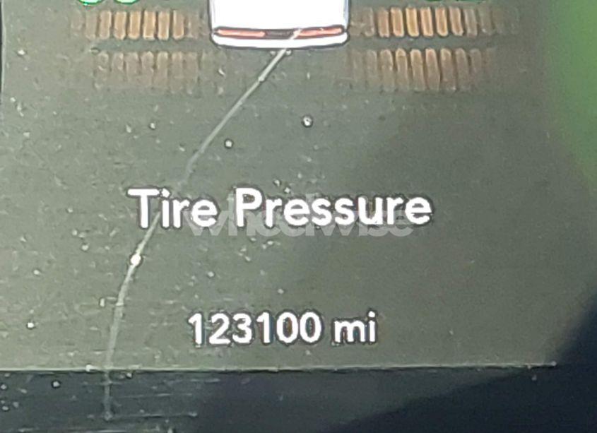 Photo 15 of 2017 Dodge Challenger SXT (VIN 2C3CDZAG4HH635784)