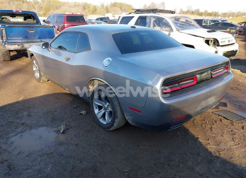 Photo 3 of 2017 Dodge Challenger SXT (VIN 2C3CDZAG4HH635784)