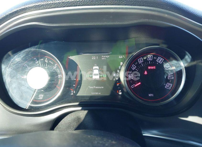 Photo 7 of 2017 Dodge Challenger SXT (VIN 2C3CDZAG4HH635784)