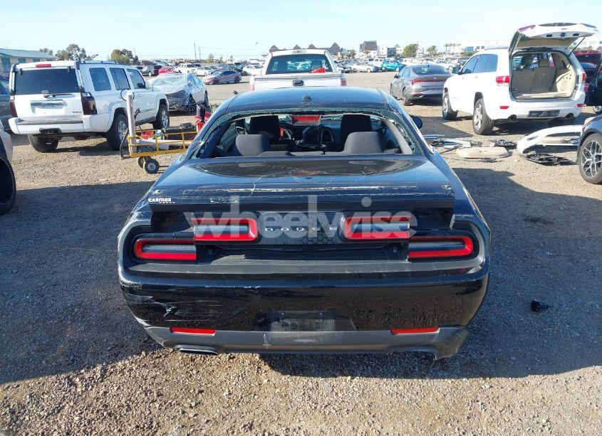 Photo 17 of 2017 Dodge Challenger SXT (VIN 2C3CDZAG4HH635834)