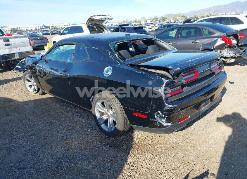 Photo 3 of 2017 Dodge Challenger SXT (VIN 2C3CDZAG4HH635834)