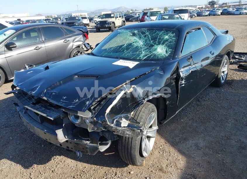 Photo 6 of 2017 Dodge Challenger SXT (VIN 2C3CDZAG4HH635834)