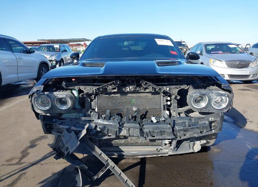 Photo 12 of 2018 Dodge Challenger SXT (VIN 2C3CDZAG4JH303026)