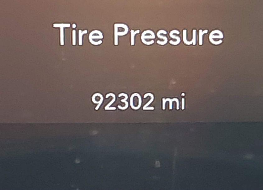 Photo 15 of 2018 Dodge Challenger SXT (VIN 2C3CDZAG4JH303026)