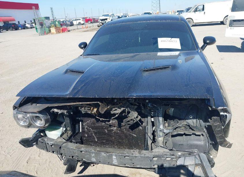 Photo 12 of 2019 Dodge Challenger SXT (VIN 2C3CDZAG4KH718929)