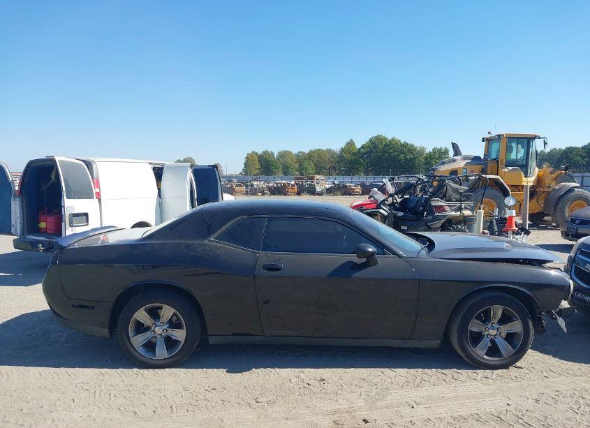 Photo 13 of 2019 Dodge Challenger SXT (VIN 2C3CDZAG4KH718929)