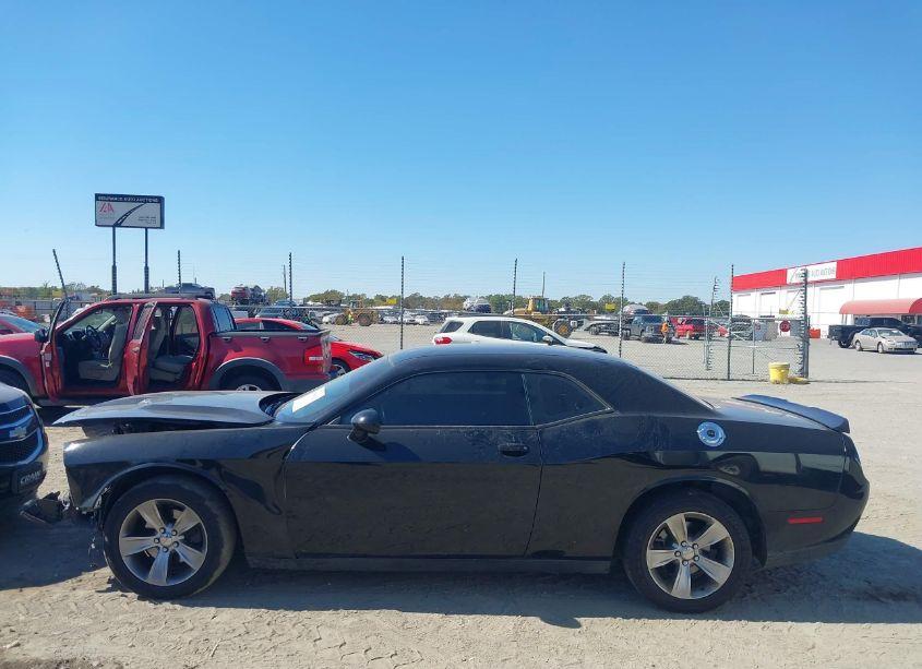 Photo 14 of 2019 Dodge Challenger SXT (VIN 2C3CDZAG4KH718929)