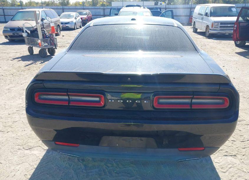 Photo 16 of 2019 Dodge Challenger SXT (VIN 2C3CDZAG4KH718929)