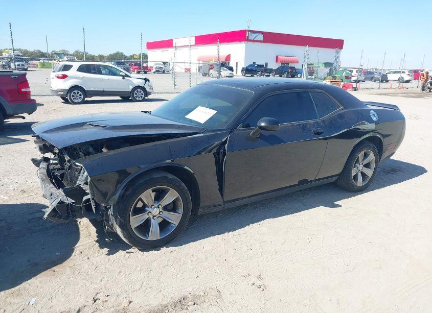 Photo 2 of 2019 Dodge Challenger SXT (VIN 2C3CDZAG4KH718929)