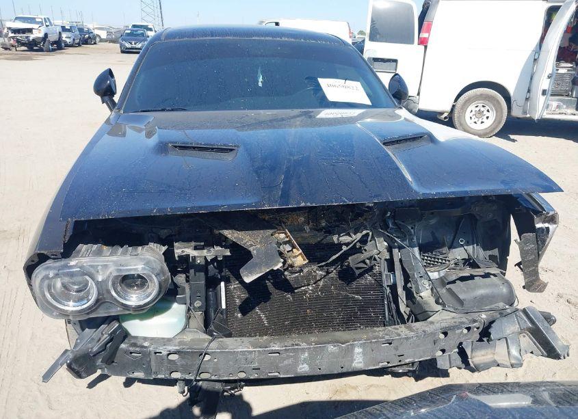 Photo 6 of 2019 Dodge Challenger SXT (VIN 2C3CDZAG4KH718929)
