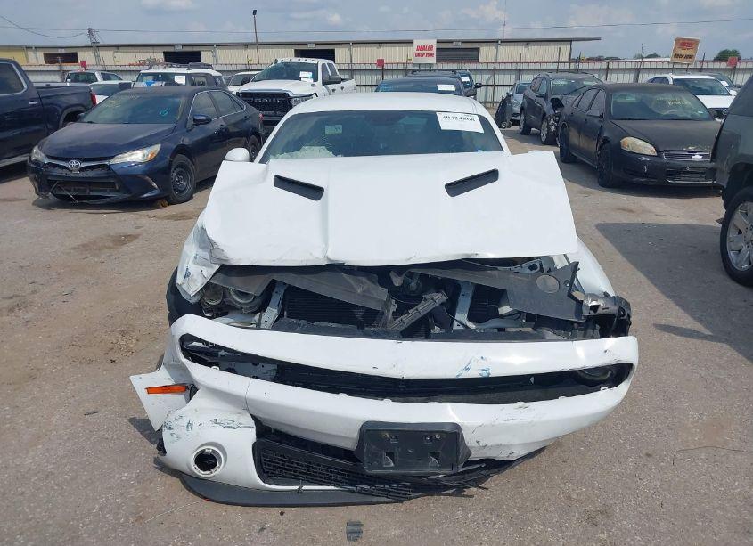 Photo 12 of 2020 Dodge Challenger SXT (VIN 2C3CDZAG4LH152420)