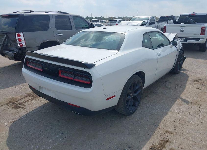 Photo 4 of 2020 Dodge Challenger SXT (VIN 2C3CDZAG4LH152420)
