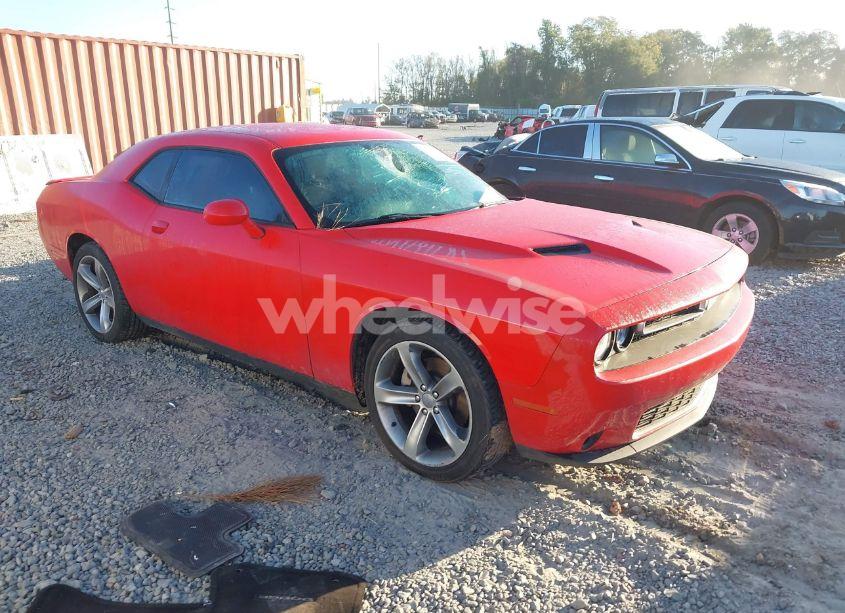 2015 Dodge Challenger SXT (VIN 2C3CDZAG5FH712806) main photo