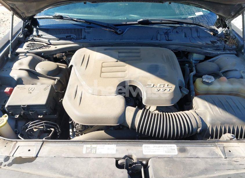 Photo 10 of 2015 Dodge Challenger SXT (VIN 2C3CDZAG5FH787649)