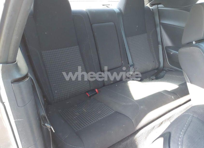 Photo 8 of 2015 Dodge Challenger SXT (VIN 2C3CDZAG5FH787649)