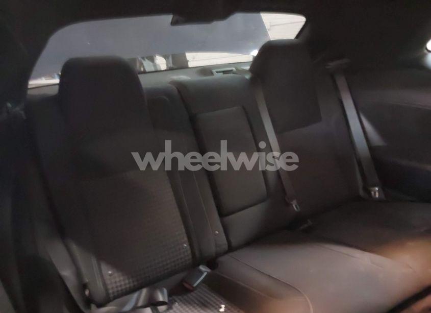 Photo 8 of 2015 Dodge Challenger SXT (VIN 2C3CDZAG5FH821928)