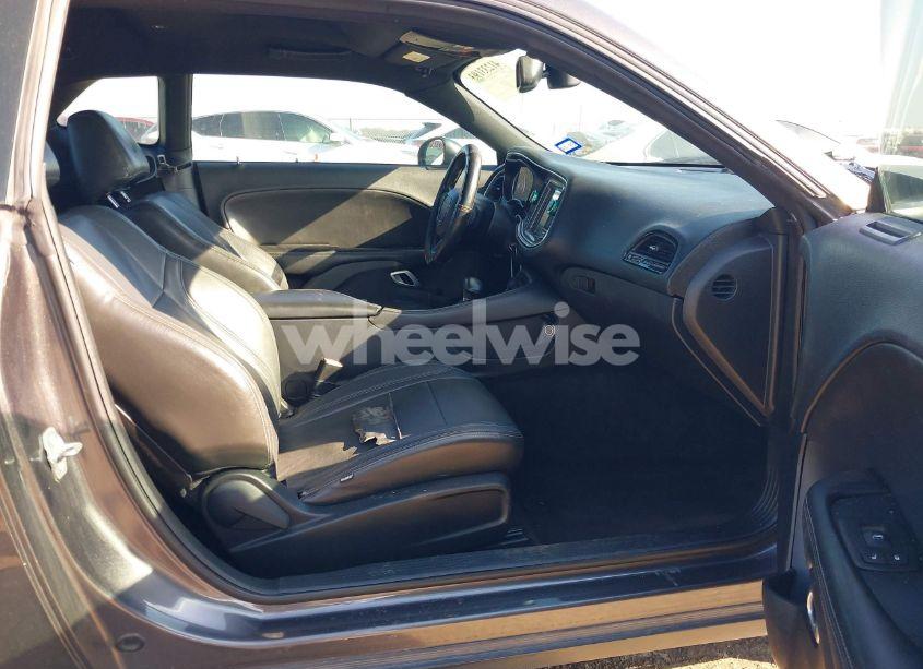 Photo 5 of 2015 Dodge Challenger SXT (VIN 2C3CDZAG5FH912973)