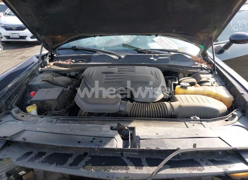 Photo 10 of 2016 Dodge Challenger SXT (VIN 2C3CDZAG5GH107816)