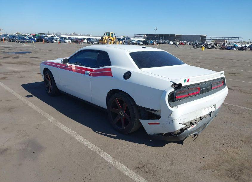 Photo 3 of 2016 Dodge Challenger SXT (VIN 2C3CDZAG5GH113521)