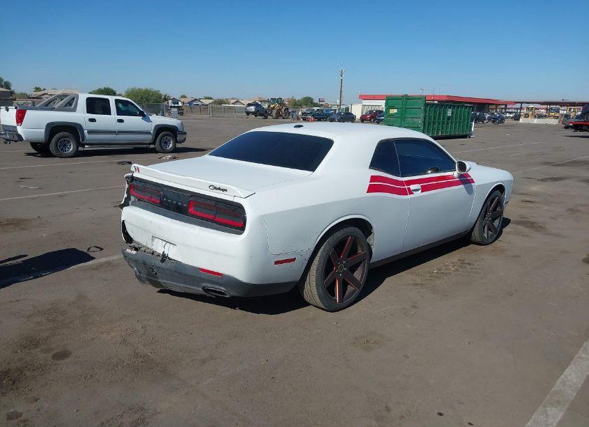 Photo 4 of 2016 Dodge Challenger SXT (VIN 2C3CDZAG5GH113521)