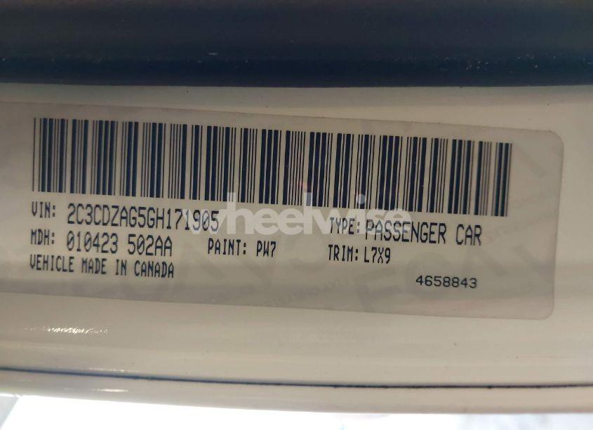 Photo 9 of 2016 Dodge Challenger SXT (VIN 2C3CDZAG5GH171905)