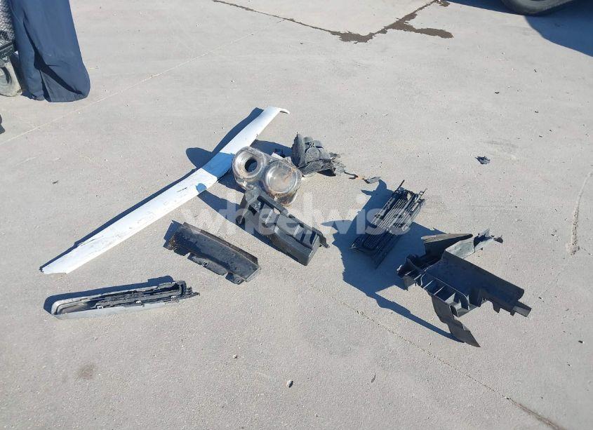 Photo 12 of 2016 Dodge Challenger SXT (VIN 2C3CDZAG5GH177591)