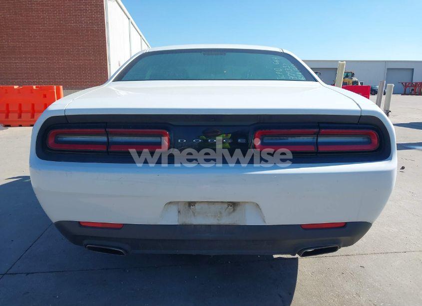 Photo 17 of 2016 Dodge Challenger SXT (VIN 2C3CDZAG5GH177591)