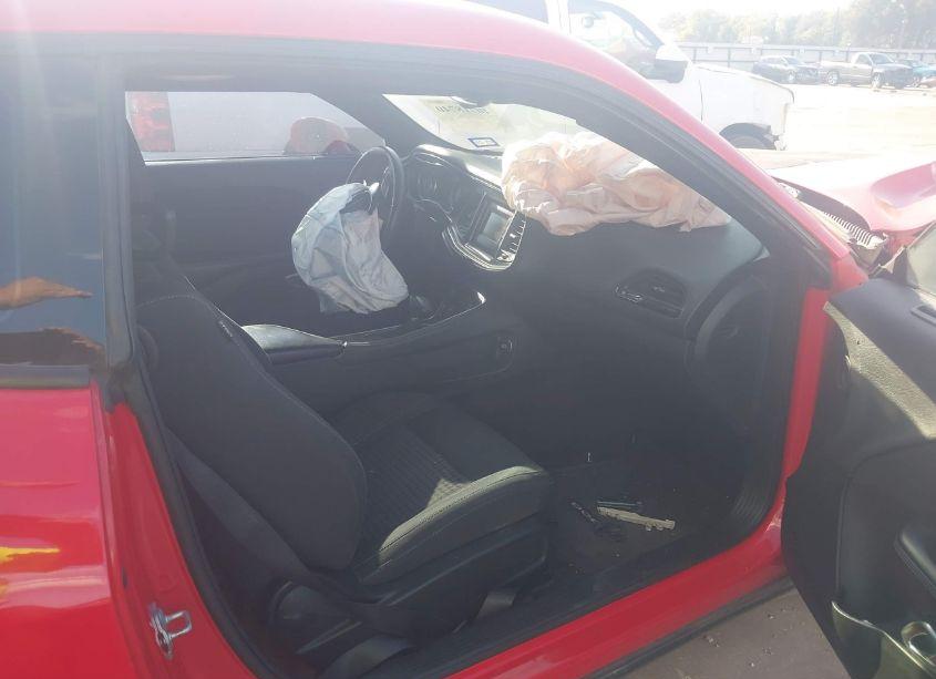 Photo 5 of 2016 Dodge Challenger SXT (VIN 2C3CDZAG5GH217605)