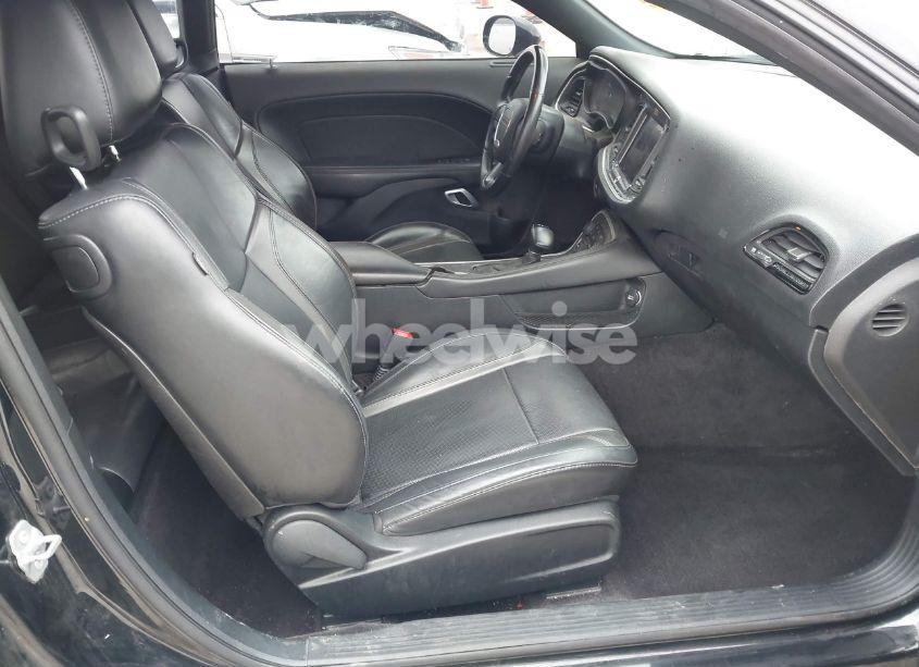 Photo 5 of 2017 Dodge Challenger SXT PLUS (VIN 2C3CDZAG5HH501706)