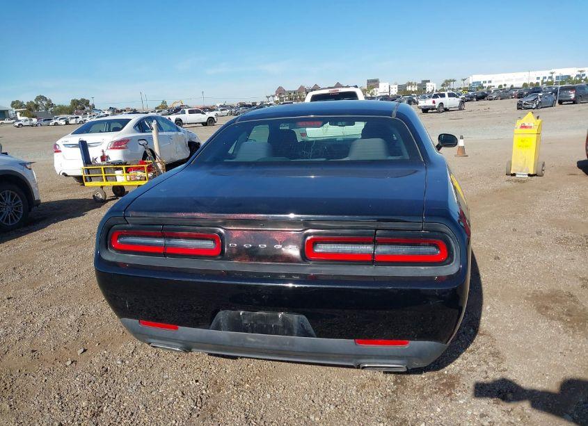 Photo 16 of 2017 Dodge Challenger SXT (VIN 2C3CDZAG5HH502208)
