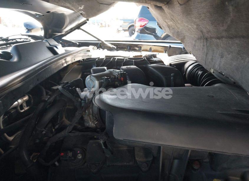 Photo 10 of 2017 Dodge Challenger SXT (VIN 2C3CDZAG5HH568984)