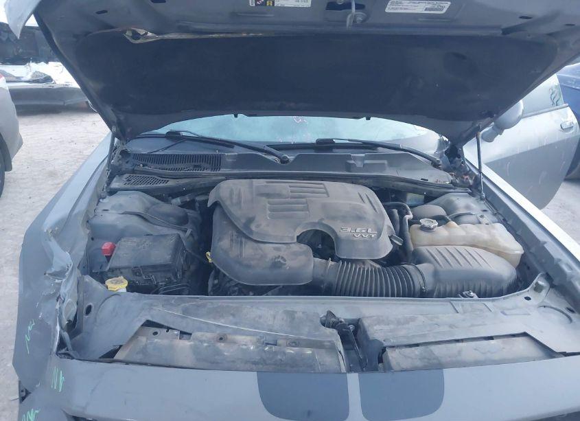 Photo 10 of 2017 Dodge Challenger SXT (VIN 2C3CDZAG5HH592637)