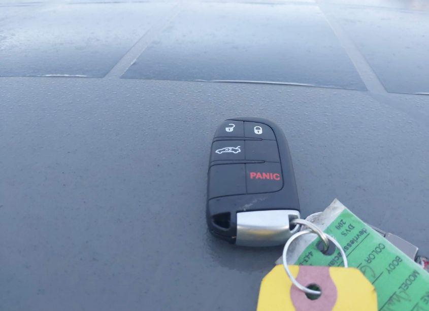 Photo 11 of 2017 Dodge Challenger SXT (VIN 2C3CDZAG5HH592637)