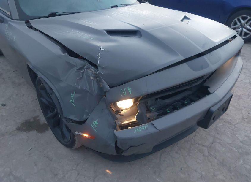 Photo 6 of 2017 Dodge Challenger SXT (VIN 2C3CDZAG5HH592637)