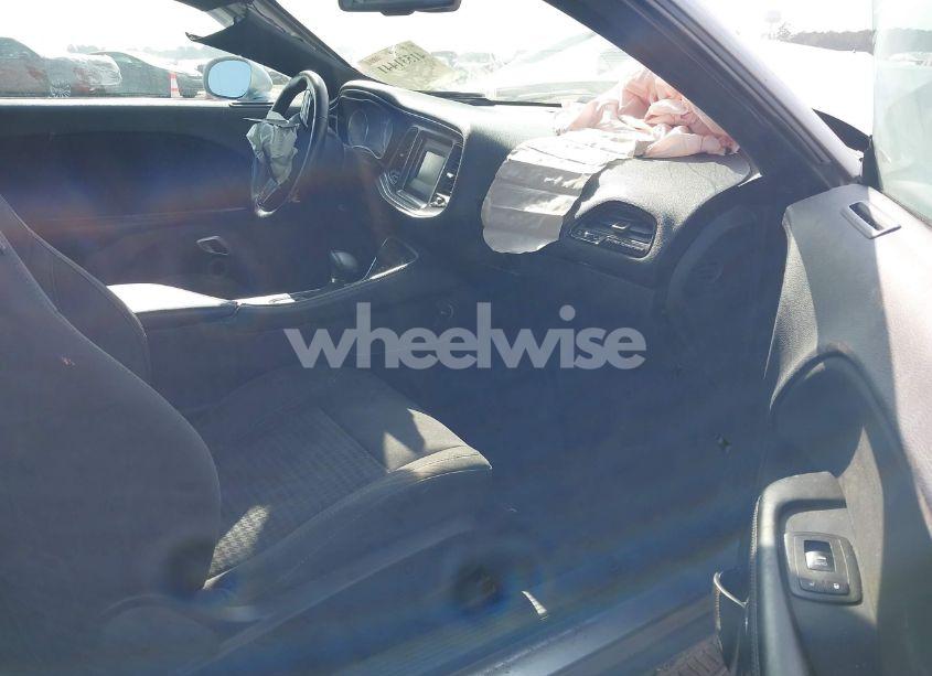 Photo 5 of 2017 Dodge Challenger SXT (VIN 2C3CDZAG5HH651489)