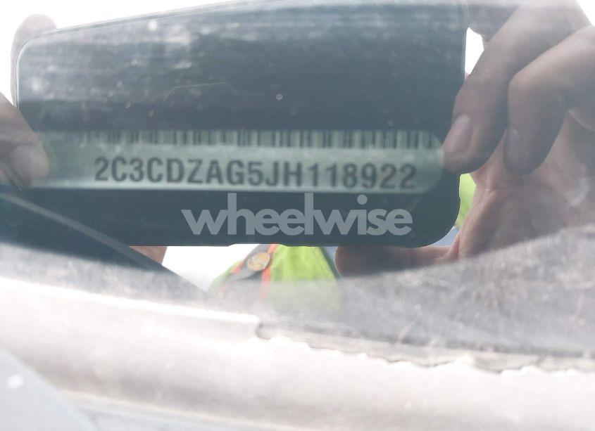 Photo 9 of 2018 Dodge Challenger SXT (VIN 2C3CDZAG5JH118922)