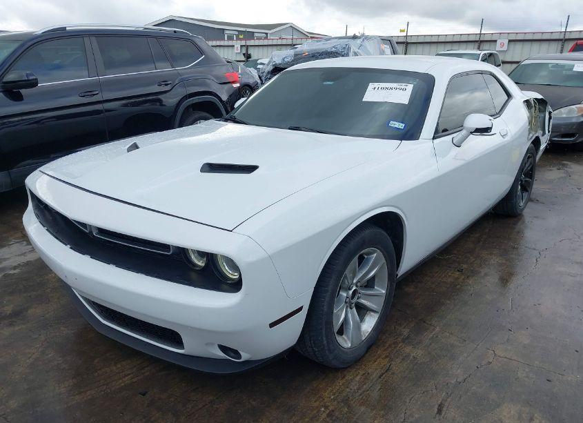 Photo 2 of 2018 Dodge Challenger SXT (VIN 2C3CDZAG5JH183706)