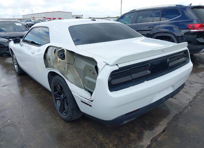 Photo 3 of 2018 Dodge Challenger SXT (VIN 2C3CDZAG5JH183706)