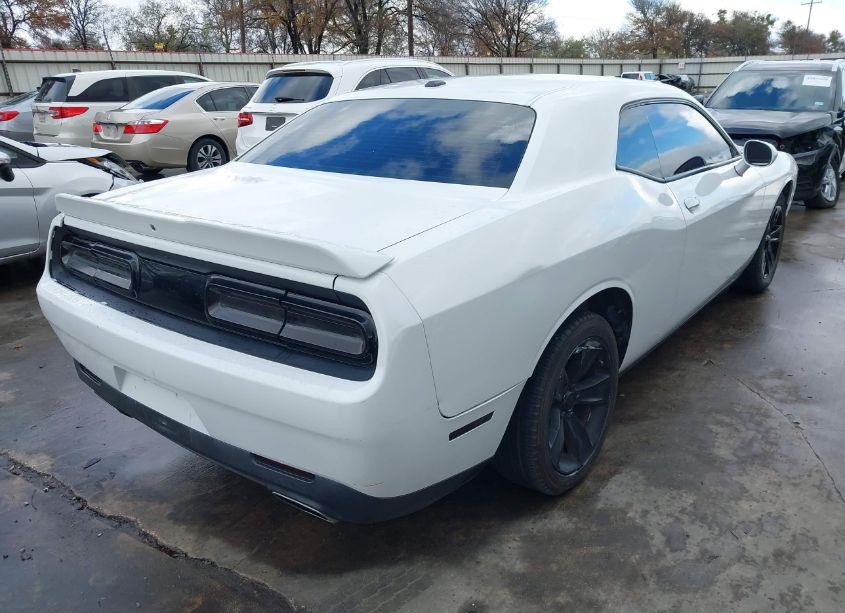 Photo 4 of 2018 Dodge Challenger SXT (VIN 2C3CDZAG5JH183706)