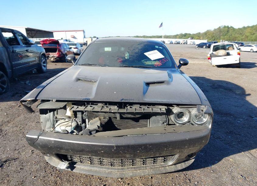 Photo 13 of 2019 Dodge Challenger SXT (VIN 2C3CDZAG5KH649619)