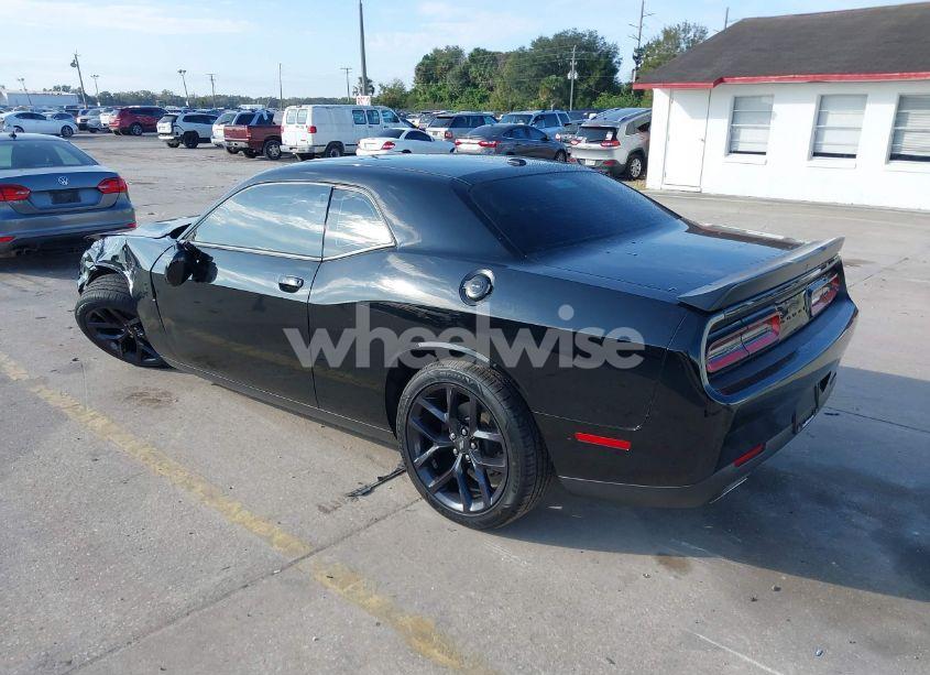Photo 3 of 2020 Dodge Challenger SXT (VIN 2C3CDZAG5LH155682)