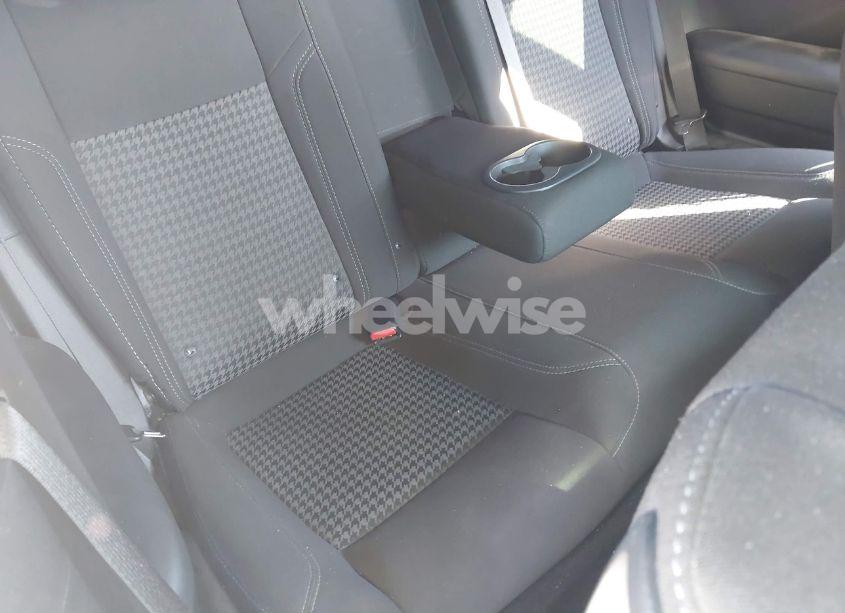 Photo 8 of 2021 Dodge Challenger SXT (VIN 2C3CDZAG5MH590770)