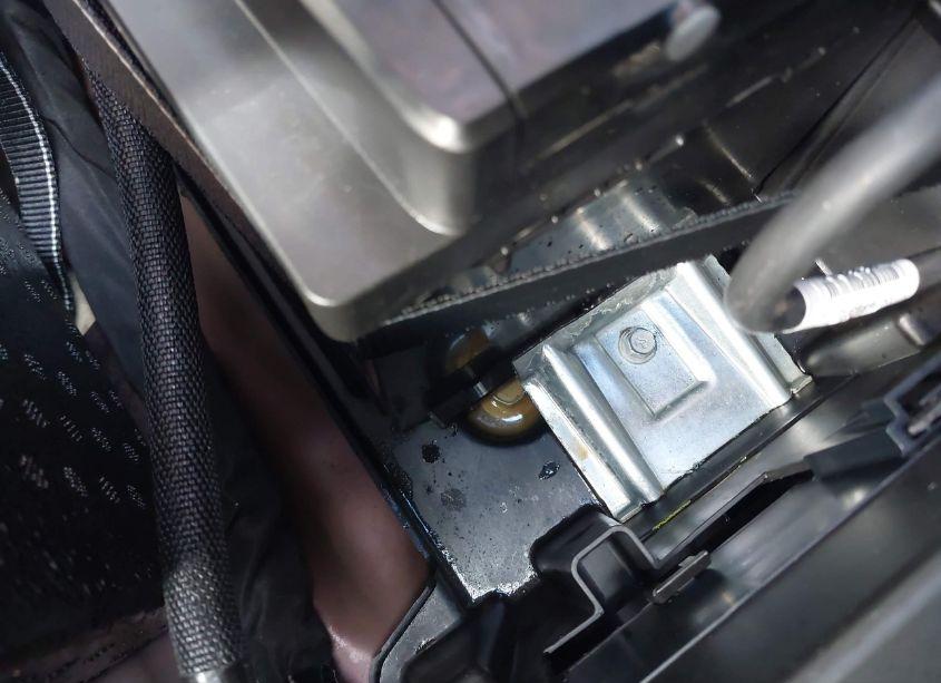 Photo 12 of 2022 Dodge Challenger SXT (VIN 2C3CDZAG5NH215057)