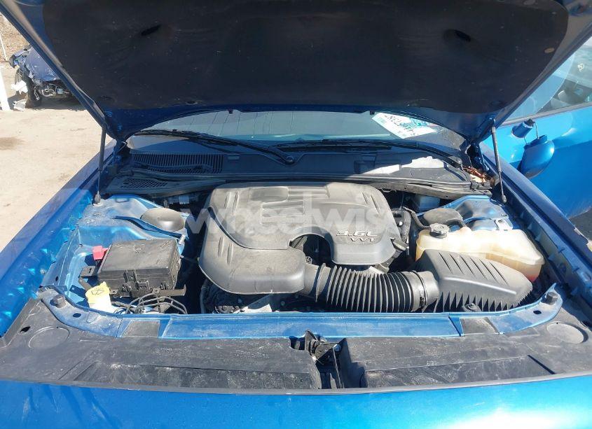 Photo 10 of 2022 Dodge Challenger SXT (VIN 2C3CDZAG5NH263397)