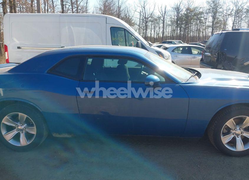 Photo 13 of 2022 Dodge Challenger SXT (VIN 2C3CDZAG5NH263397)